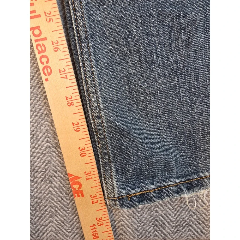 Levis 559 Relaxed Straight Jeans Mens 33x34 Medium Wash Blue Distressed Thrashed